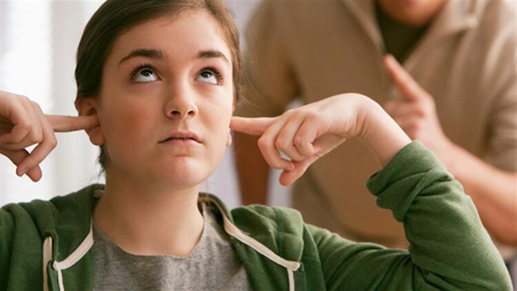 Ergenlik Döneminde Ailelere Tavsiyeler