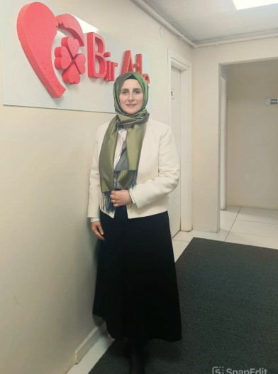 Dr. Zeynep Şişkolar